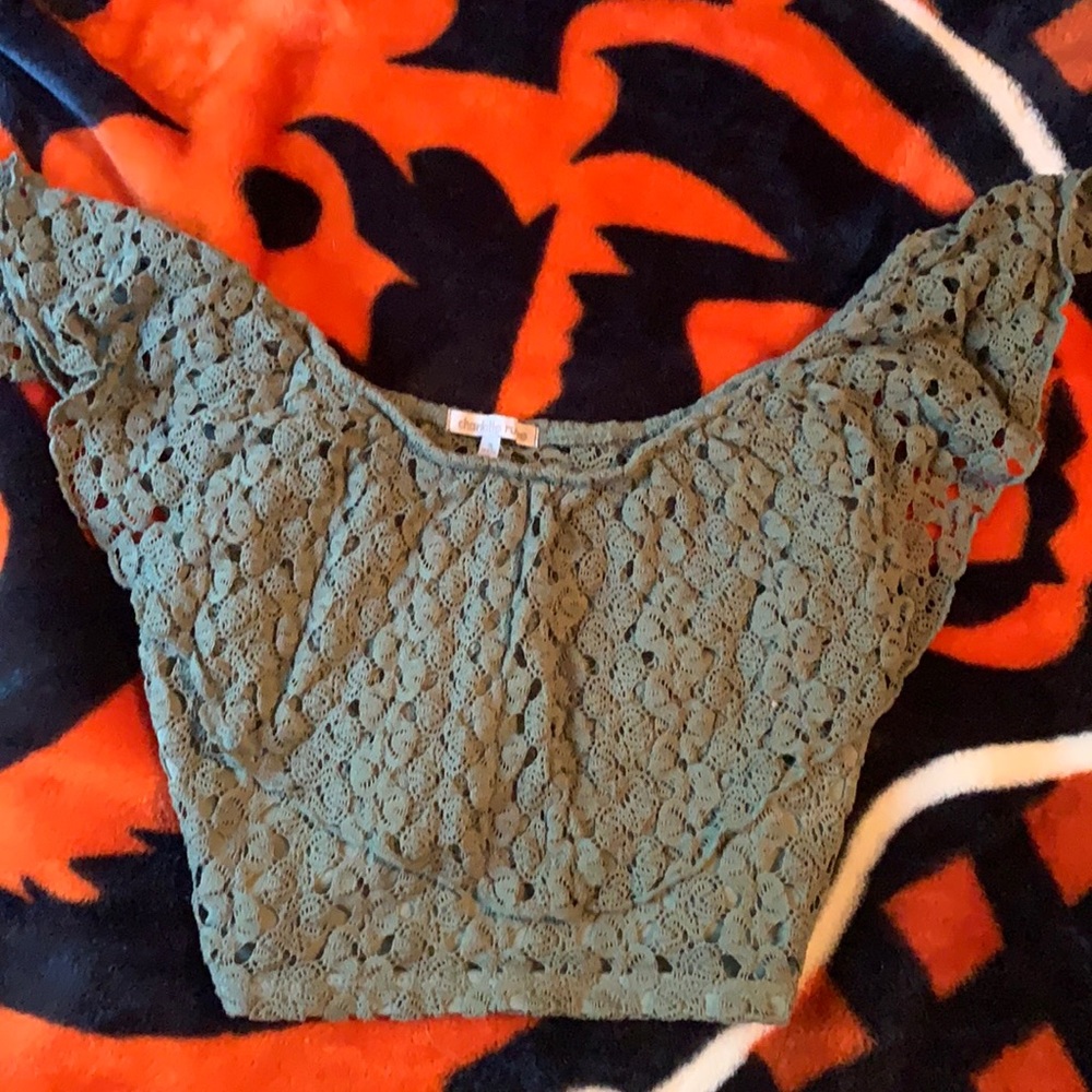 Crop top